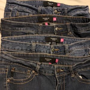 Torrid jeans lot of four